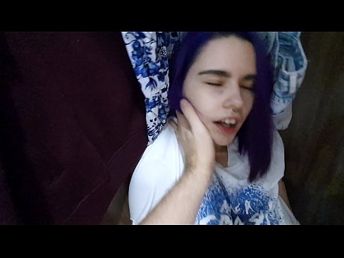 ❤️ Lorg mi mo sis anns a’ chlòsaid agus chuidich i cum ️❌  Porn cruaidh  aig porn gd.xlxxporno.ru ❌️